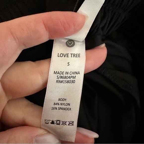 Love Tree Black Women's Shorts - Picture 6 of 6